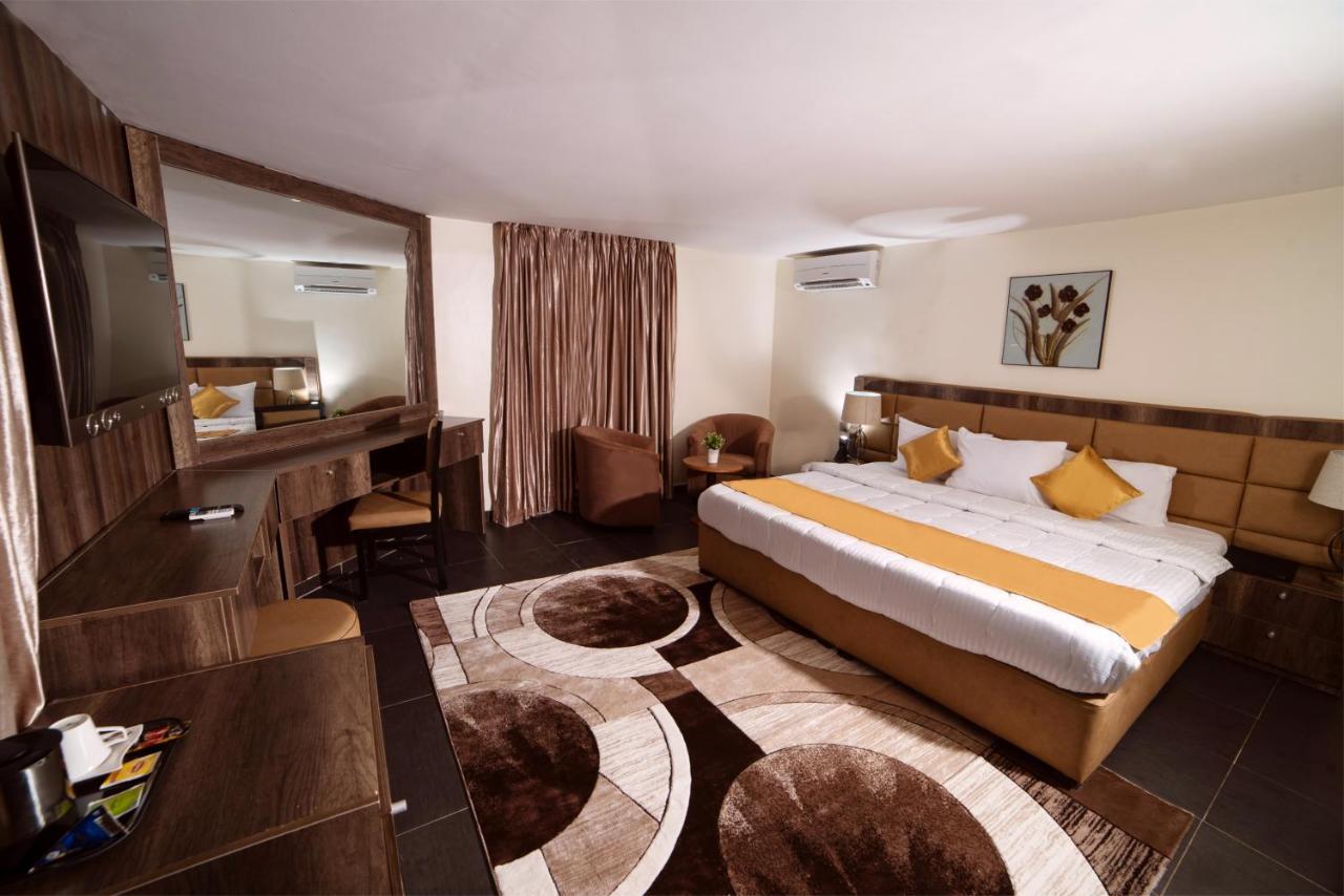 Swiss International The Vistana Hotel Lekki Exterior photo